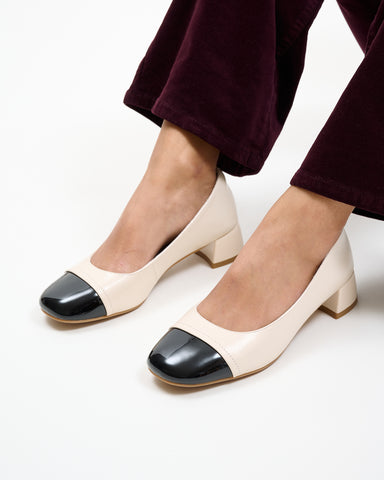 Selene Pumps