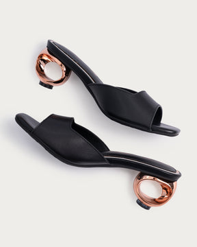 Zoria Sandals